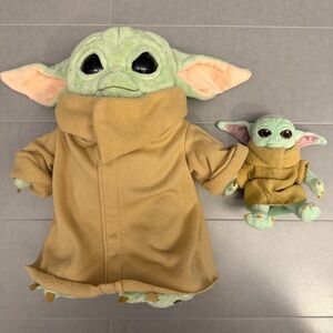 Yoda plush bundle